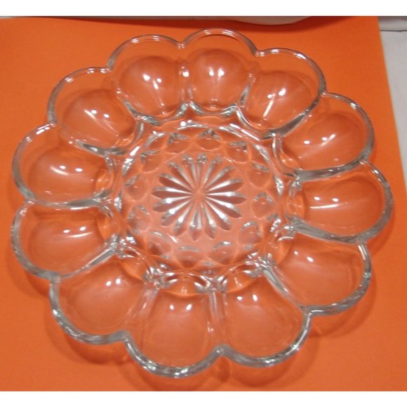 Anchor Hocking "Entertainers" Deviled Egg Plate w/ Original Box 10" Easter - Picture 5 of 9